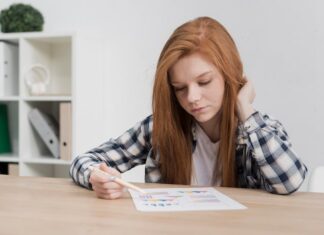 Как получить номер сертификата допобразования через Госуслуги