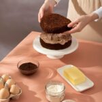 Простой и пышный бисквит для торта в духовке