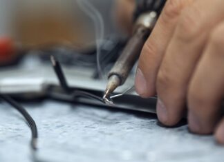 Флюс для пайки твердыми припоями