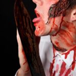 К чему снится нож и кровь: толкование сна