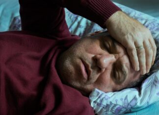 Толкование сна: плачущий мужчина