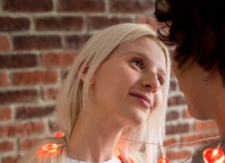 Гадание: что ждет в любви в ближайшем будущем