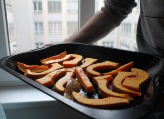 Свеклу в фольге запекаем в духовке