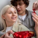 Расклад Таро: есть ли у мужчины другая женщина