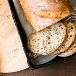 Домашний батон в духовке на сухих дрожжах