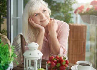 Женщине в 60: искренние пожелания