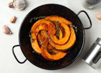 Тыква в духовке: быстрый и вкусный рецепт кусочками