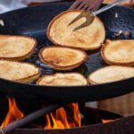 Печёночные оладьи из говяжьей печени на сковороде