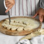 Испеките сочники с творогом дома