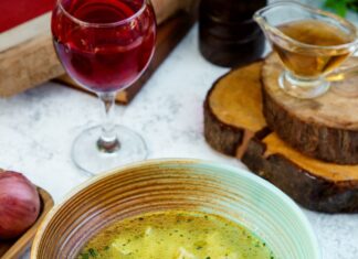 Суп Рассольник с Солеными Огурцами и Перловкой