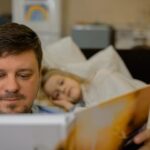 Материнский заговор над спящим сыном для борьбы с пьянством