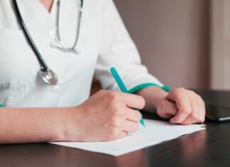 Как написать отзыв врачу