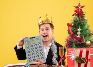 Цена годовой подписки на Яндекс Станцию Алиса