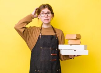 Возрастной порог для работы курьером в Яндекс Еде