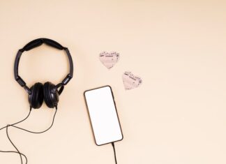 Почему в Инстаграм Stories на Айфоне нет музыки