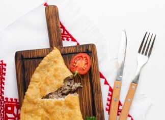 Рецепт слоеной самсы с мясом в духовке