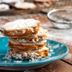 Вафельные орешки: простой рецепт