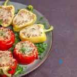 Свиные отбивные с помидорами и сыром в духовке