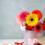 Поздравления с днем рождения для женщины: подарки и шутки