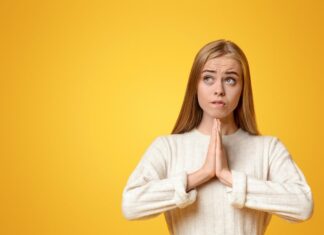 Сны о просьбе прощения: интерпретации и значения