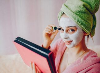 Омолаживающие и подтягивающие маски для лица в домашних условиях