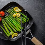 Вкусные кабачки на сковороде: быстрые рецепты