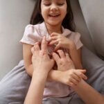 Хиромантия: рука ребенка — разъяснения и толкование