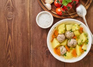 Куриный суп с клецками: пошаговый рецепт