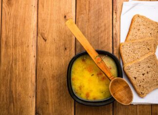 Сырный суп с плавленым сыром и сосисками