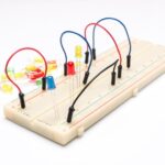 Расчет силы тока в параллельном соединении двух резисторов