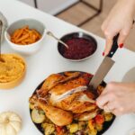 Курица с хрустящей корочкой: секреты жарки на сковороде