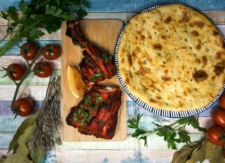 Татарское блюдо: Бэлеш с мясом и картошкой