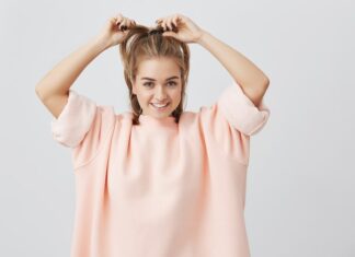 Как закрепить волосы на короткой длине с помощью заколок