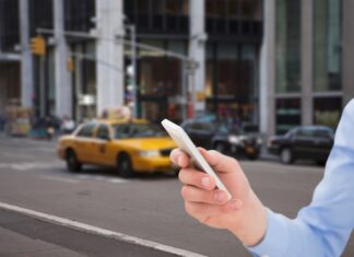 Пеший маршрут в Москве: как проложить путь с Яндекс.Картами