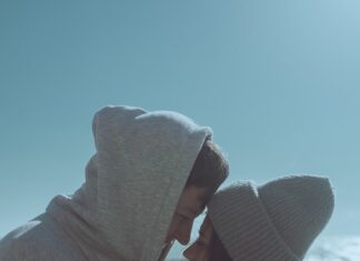 Парные статусы для парня и девушки из песен Мияги