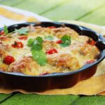 Кабачковая запеканка с сыром и курицей в духовке