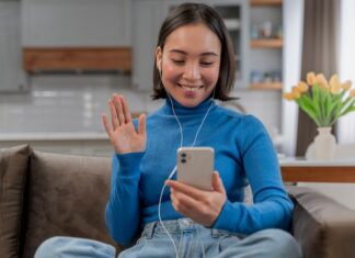 Голосовой переводчик онлайн: русский на узбекский