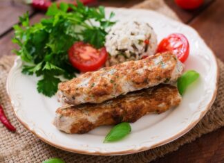 Люля-кебаб в духовке: рецепт из фарша