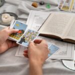 Время суток для гадания на картах Таро