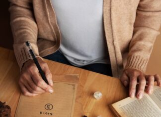 Гадание онлайн на таро бесплатно: взгляд в ближайшее будущее