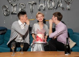 Поздравление с днем рождения другу: искренние слова от души