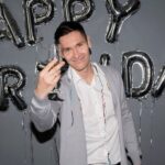 Поздравьте творческого человека с днем рождения своими словами