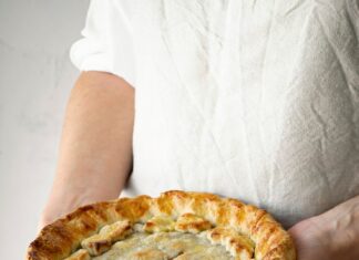 Рецепт татарского пирога Губадия с рисом и изюмом