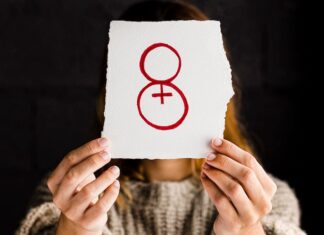 Лилит в Деве у женщин: характеристика в натальной карте