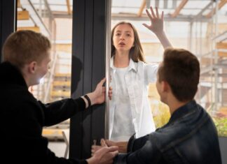 Прощание с коллегами при увольнении: слова от сердца