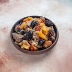 Фруктовый плов с рисом, курагой и изюмом