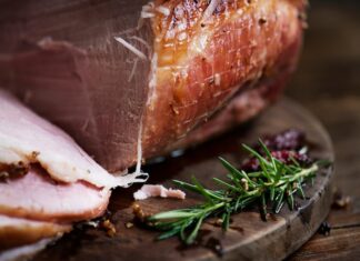 Вяленое мясо из свинины: рецепт в домашних условиях