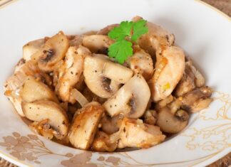 Курица с Грибами: Простой и Вкусный Рецепт