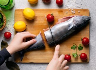 Шпроты в домашних условиях: рецепт приготовления