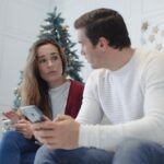 Что написать в правда или действие по переписке парню